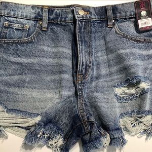 No Boundaries Shorts